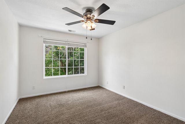 1400 S 52nd Street 44, West Des Moines, IA 50265