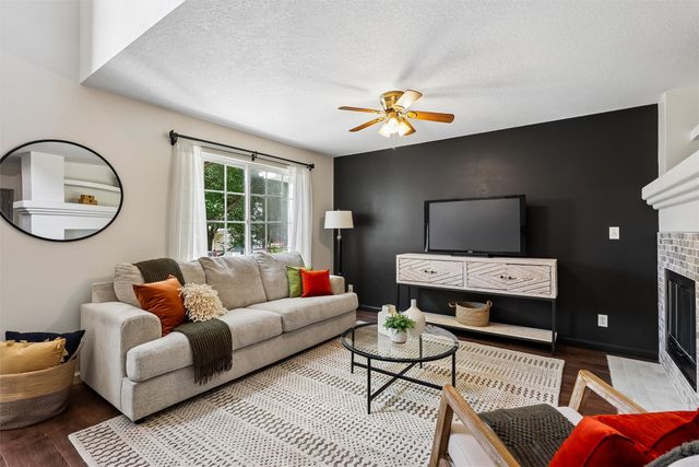 1400 S 52nd Street 44, West Des Moines, IA 50265