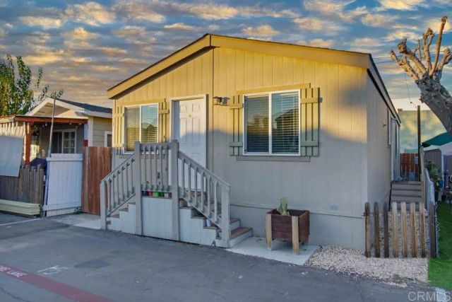 187 Ballard 15, El Cajon, CA 92019
