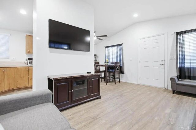 187 Ballard 15, El Cajon, CA 92019