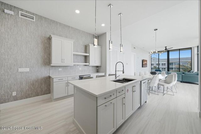 3051 Hafen Lane 404, Melbourne Beach, FL 32951