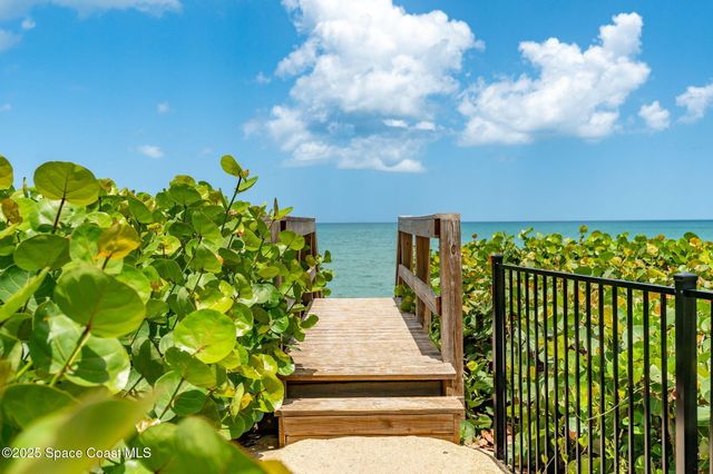 3051 Hafen Lane 404, Melbourne Beach, FL 32951