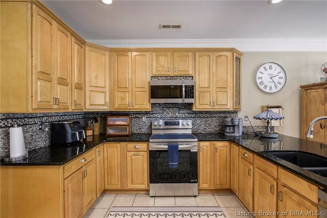 2011 Southern Hills Drive, Borden, IN 47106