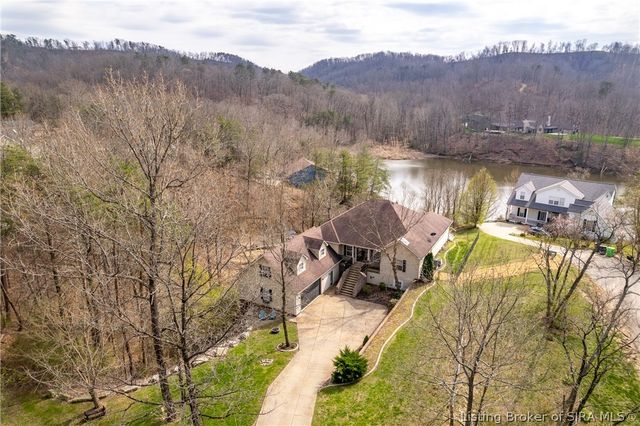 2011 Southern Hills Drive, Borden, IN 47106
