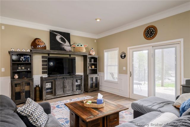 2011 Southern Hills Drive, Borden, IN 47106