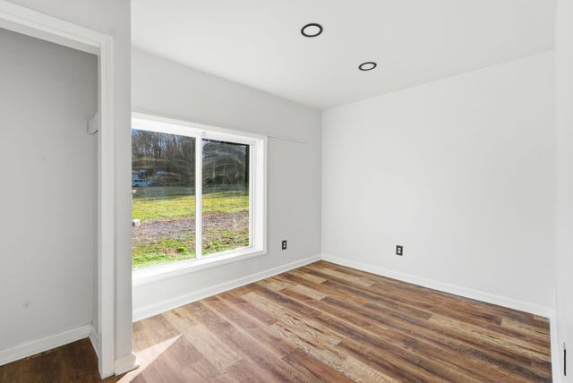 2919 Scaffold Cane Road, Berea, KY 40403