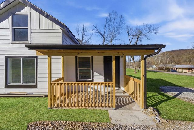 2919 Scaffold Cane Road, Berea, KY 40403