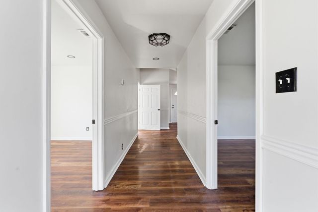 2919 Scaffold Cane Road, Berea, KY 40403