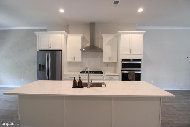 14304 BECKETT GLEN CIR, Chantilly, VA 20151