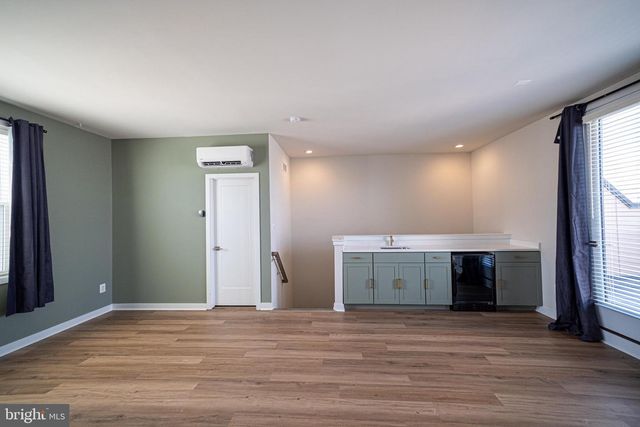 14304 BECKETT GLEN CIR, Chantilly, VA 20151
