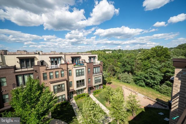 14304 BECKETT GLEN CIR, Chantilly, VA 20151