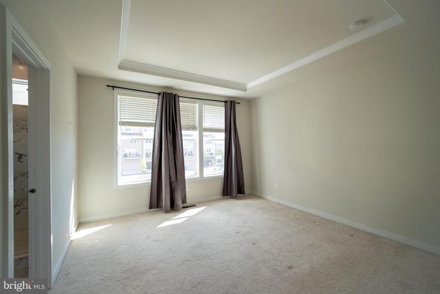 14304 BECKETT GLEN CIR, Chantilly, VA 20151