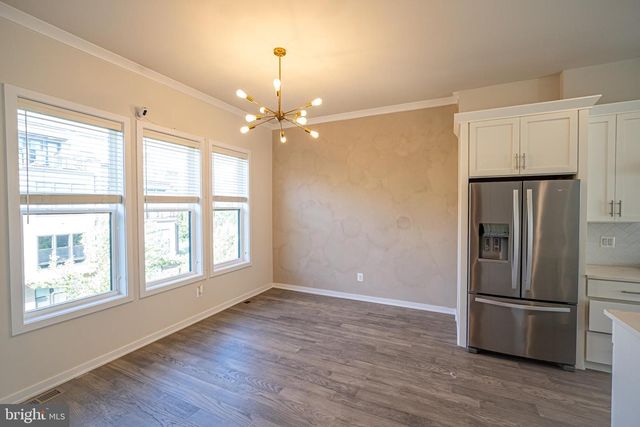 14304 BECKETT GLEN CIR, Chantilly, VA 20151