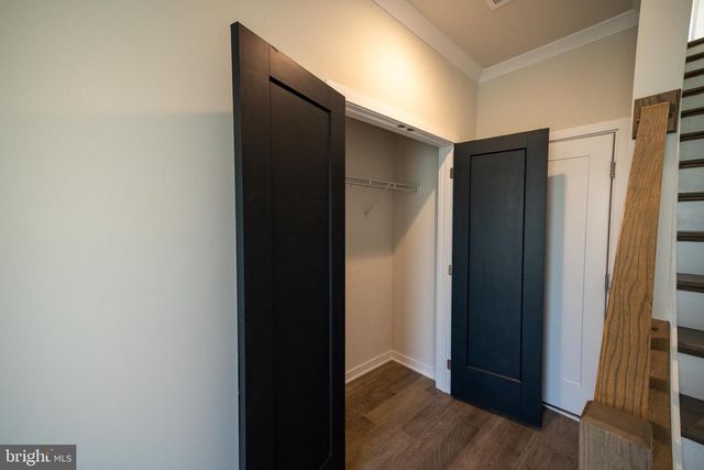 14304 BECKETT GLEN CIR, Chantilly, VA 20151