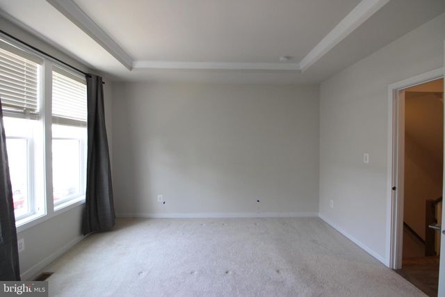 14304 BECKETT GLEN CIR, Chantilly, VA 20151