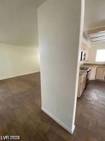 1213 Daytona Lane, Las Vegas, NV 89117