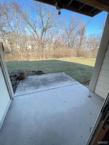 12970 Bryce Canyon Drive B, Maryland Heights, MO 63043