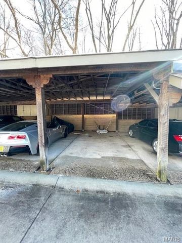 12970 Bryce Canyon Drive B, Maryland Heights, MO 63043