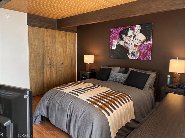1225 Oberlin Drive, Glendale, CA 91205