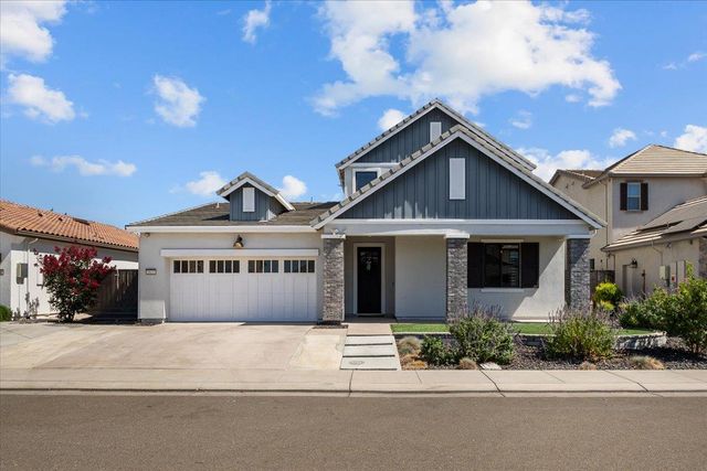 1821 Coit St, Manteca, CA 95337