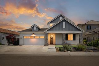 1821 Coit St, Manteca, CA 95337