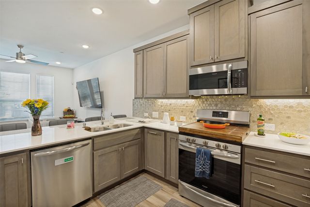 917 Utica Drive, Mckinney, TX 75069