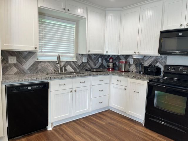 21511 Rio Villa Drive S, Houston, TX 77049
