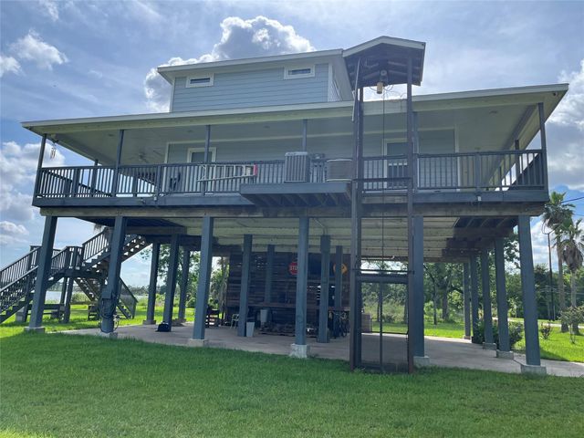 21511 Rio Villa Drive S, Houston, TX 77049