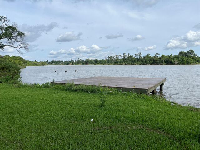 21511 Rio Villa Drive S, Houston, TX 77049
