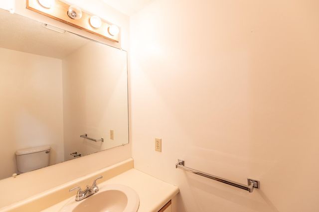 84 Branch Tpke Unit 16, Concord, NH 03301