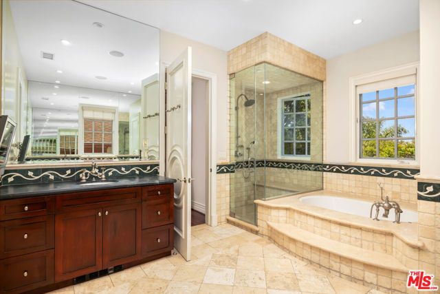 314 N Palm Drive, Beverly Hills, CA 90210