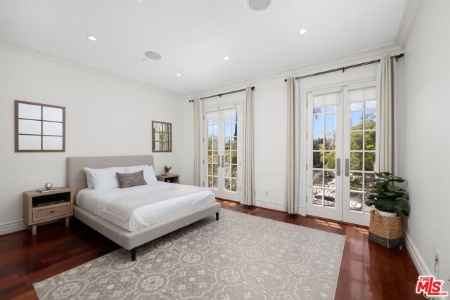 314 N Palm Drive, Beverly Hills, CA 90210