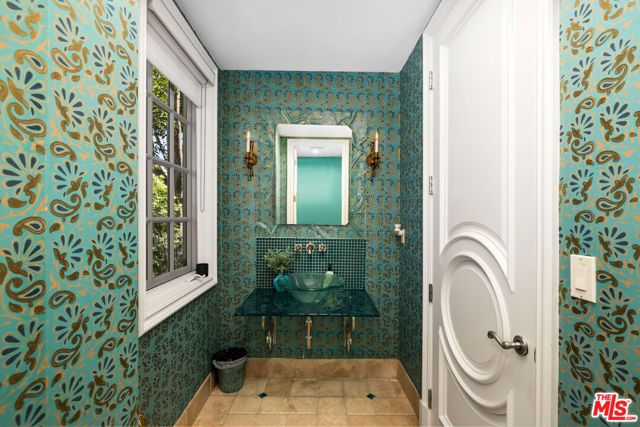 314 N Palm Drive, Beverly Hills, CA 90210