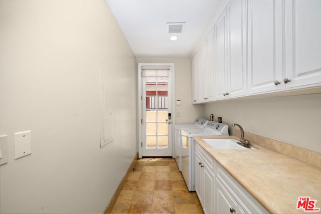314 N Palm Drive, Beverly Hills, CA 90210