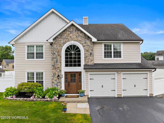 86 Colonial Drive, Tinton Falls, NJ 07712