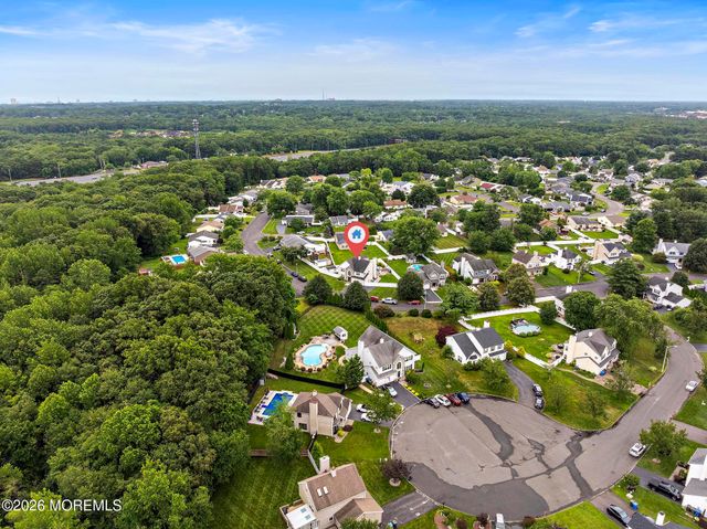 86 Colonial Drive, Tinton Falls, NJ 07712