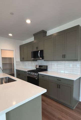 2968 Brentridge St, Lathrop, CA 95330