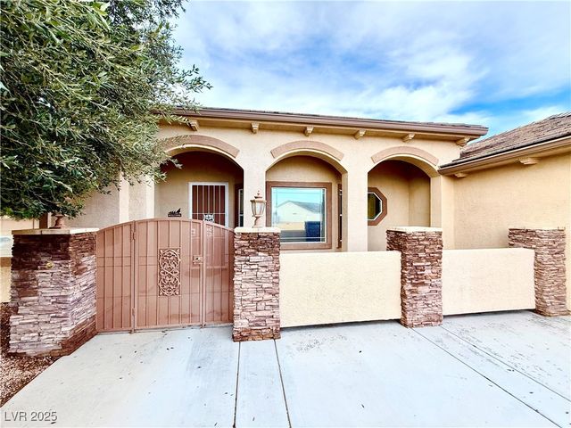 6780 Sandpebble Street, Pahrump, NV 89061