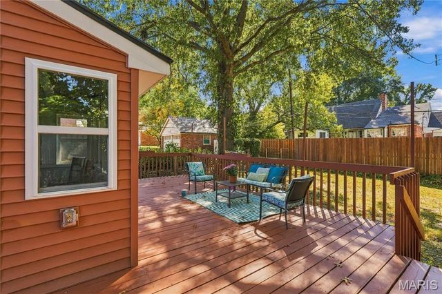 7332 Huntington Drive, Pasadena Hills, MO 63121