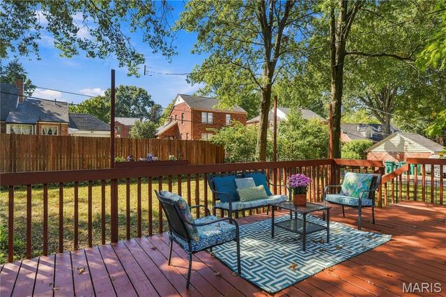 7332 Huntington Drive, Pasadena Hills, MO 63121