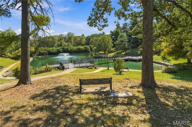 7332 Huntington Drive, Pasadena Hills, MO 63121