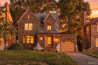 7332 Huntington Drive, Pasadena Hills, MO 63121