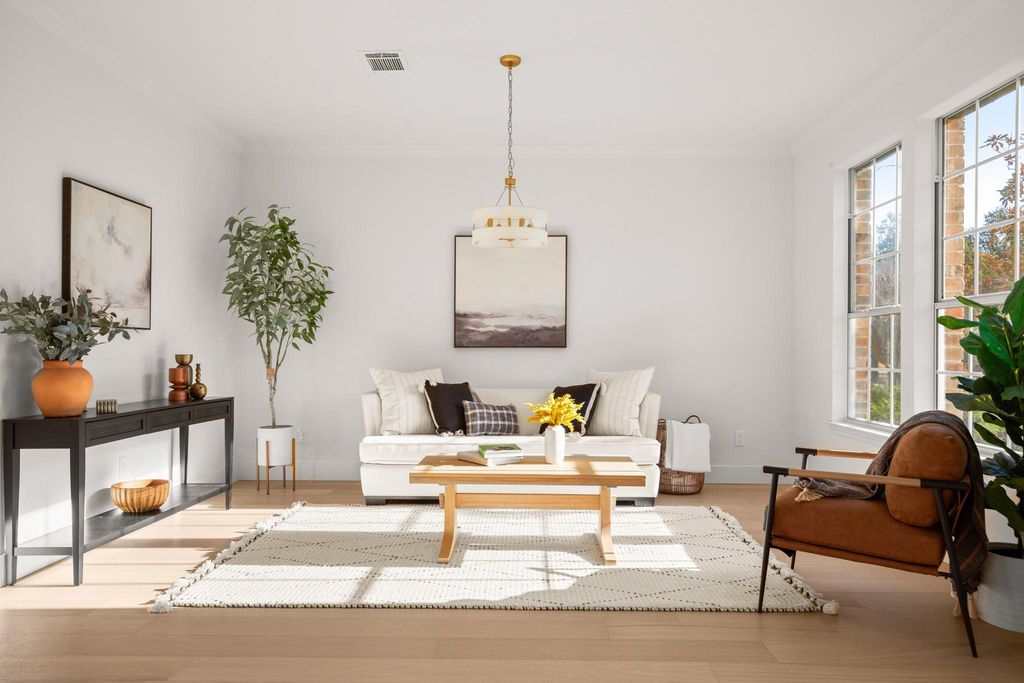 2022 Inverness DR, Round Rock, TX 78681