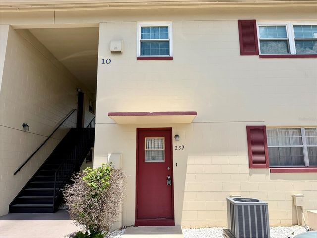 5505 HERNANDES DRIVE 239, Orlando, FL 32808