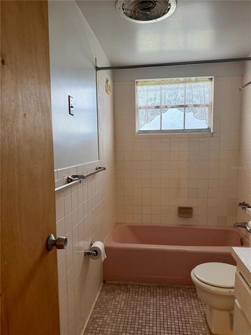 5505 HERNANDES DRIVE 239, Orlando, FL 32808