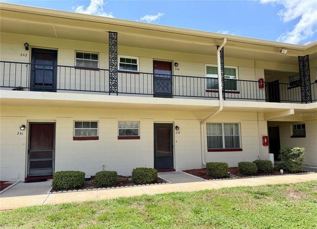 5505 HERNANDES DRIVE 239, Orlando, FL 32808
