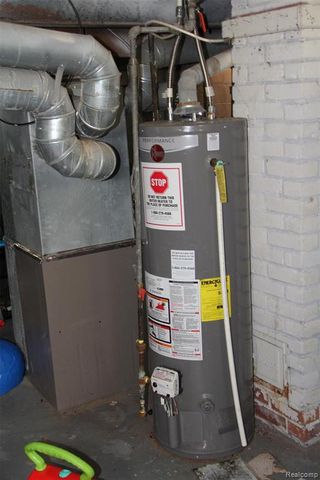 19736 N Stout Street, Detroit, MI 48219