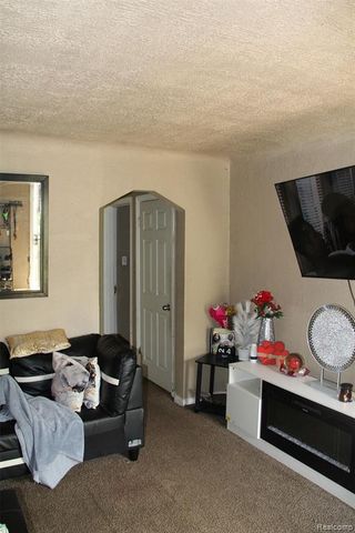 19736 N Stout Street, Detroit, MI 48219