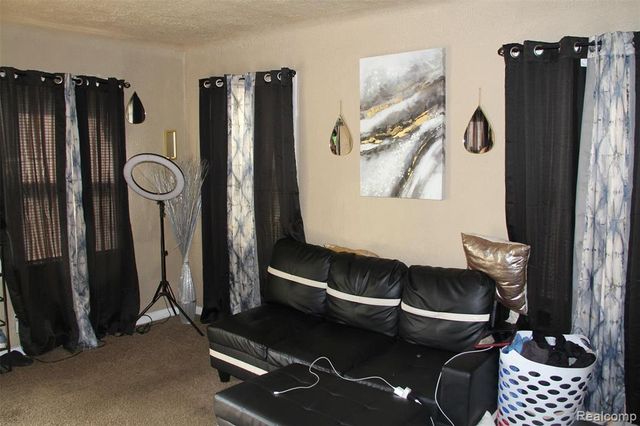 19736 N Stout Street, Detroit, MI 48219