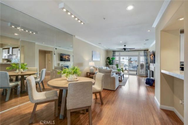 2600 Newport, Newport Beach, CA 92663